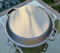 Kasan 12 Liter mit Grilldeckel Gusseiaen mit Ofen Gulaschkessel